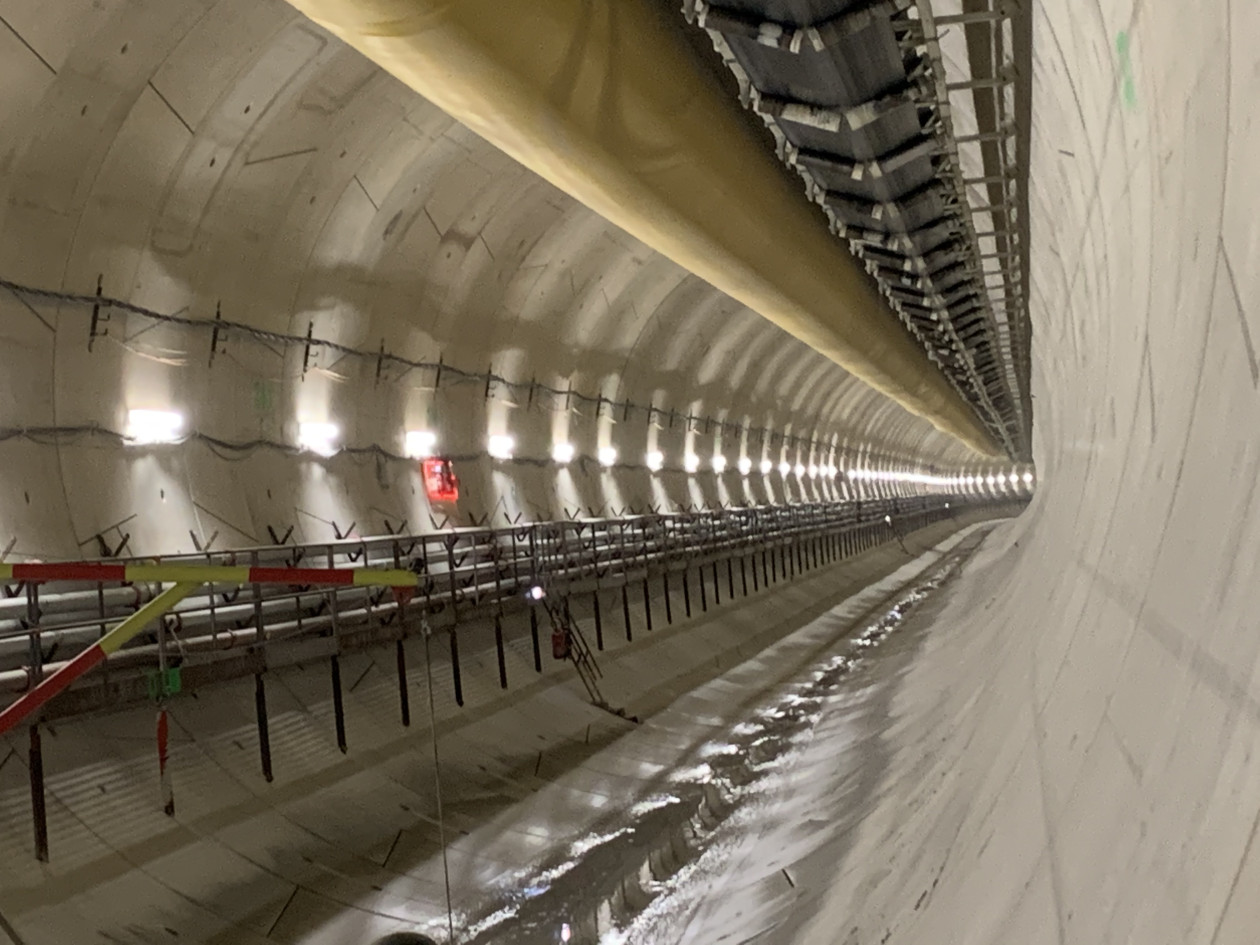 Vue d'un tunnel souterrain du Grand Paris Express