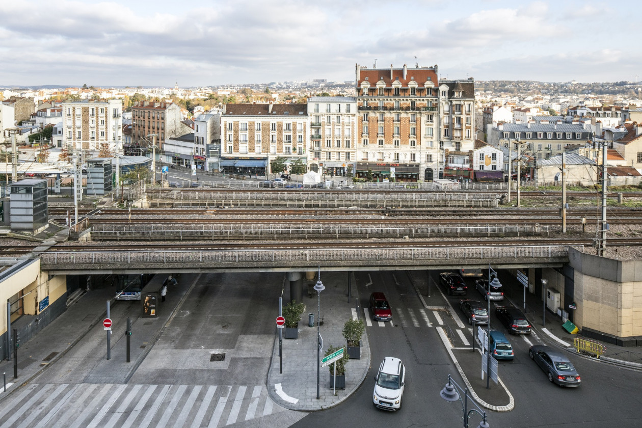 Vue aérienne de la gare du RER E Nogent - Le Perreux