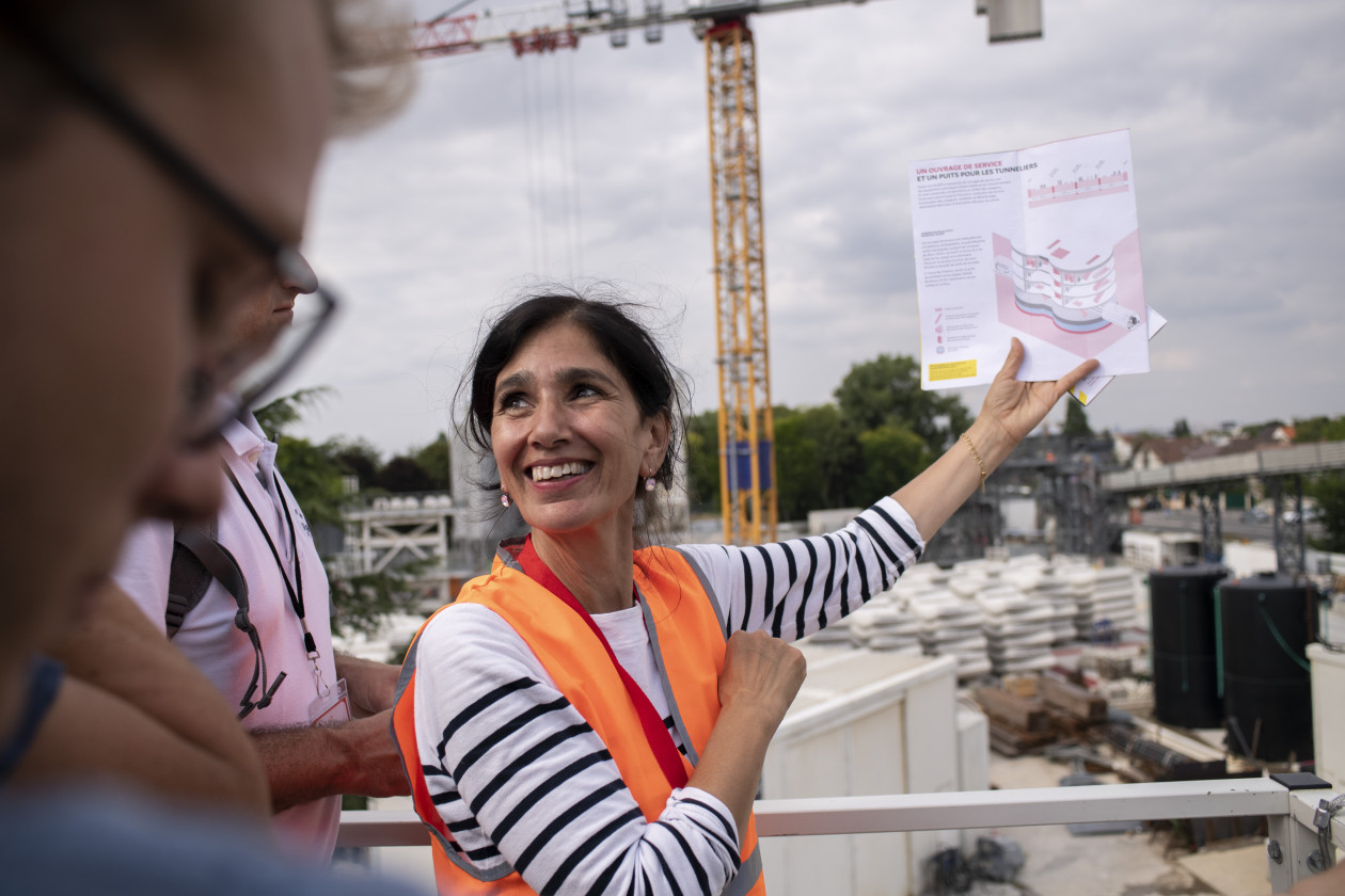 Carmen Atias, médiatrice culturelle du nouveau métro