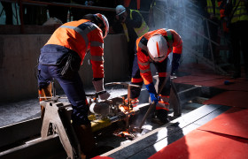 Dernière soudure de rails de la ligne 15 Sud du Grand Paris Express