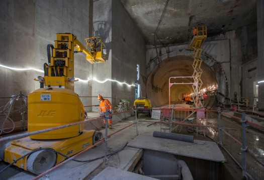 Dans le tunnel de la ligne 15 Sud à Sèvres 