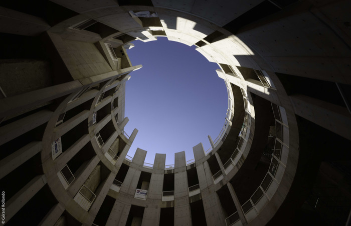 Structure intérieure circulaire de la gare Saint-Maur – Créteil